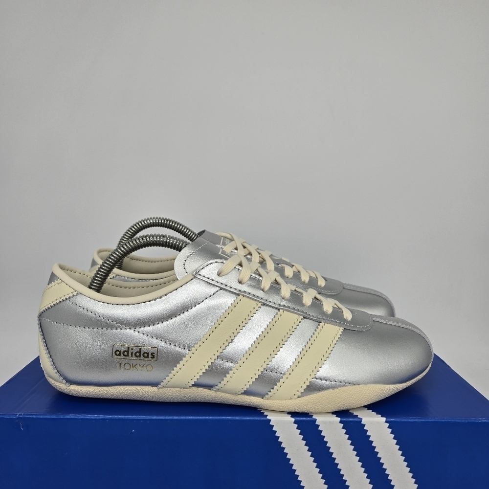 New adidas Tokyo Silver Metallic Cream White Women's Shoes Size 10.5 - Picture 3 of 8